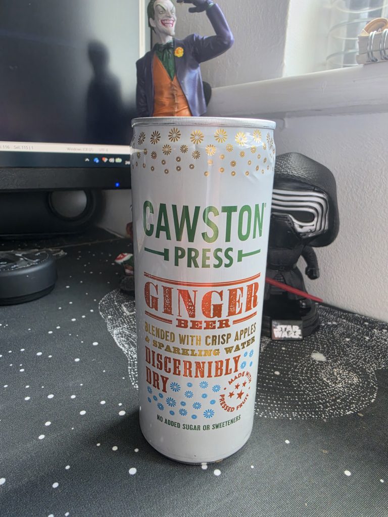 Cawston Ginger Beer blended with Crisp Apples can